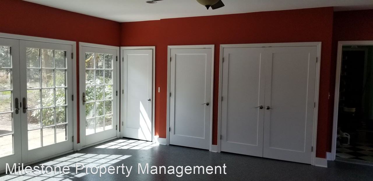 Battle Ground Development Group, LLC 3411 NE 65th Street Suit 101 - Photo 3 of 27