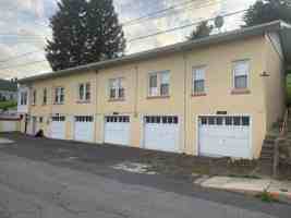 featured image of 459 Walnut St #459