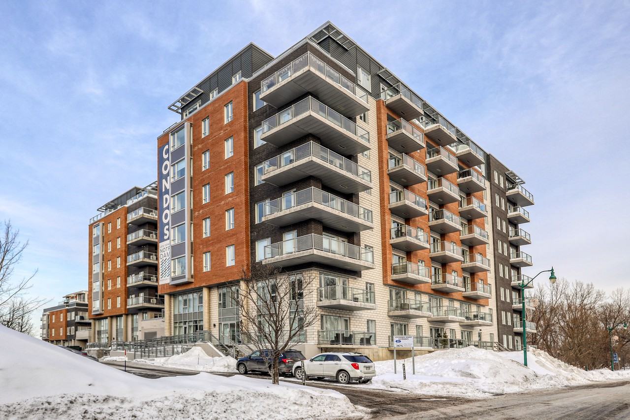 430 Rue Notre Dame #204