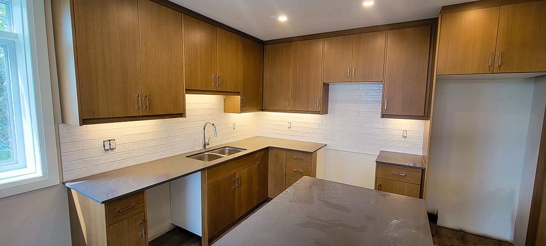 ERB STREET EAST (72) - Photo 3 of 8
