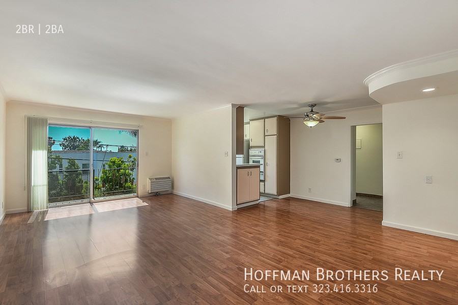 1446 S Canfield Ave #9