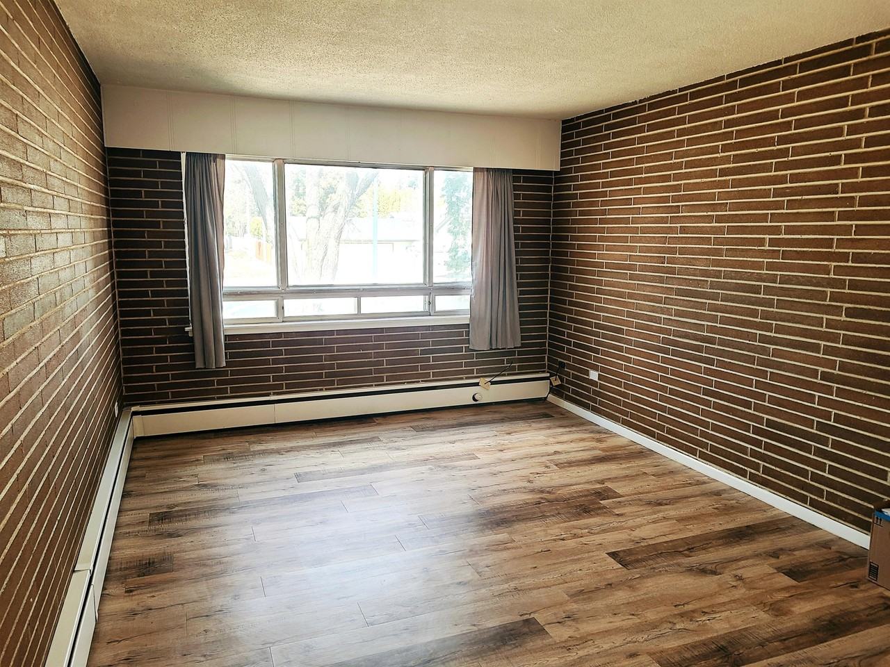 1910 Main St #6 - Photo 4 of 7