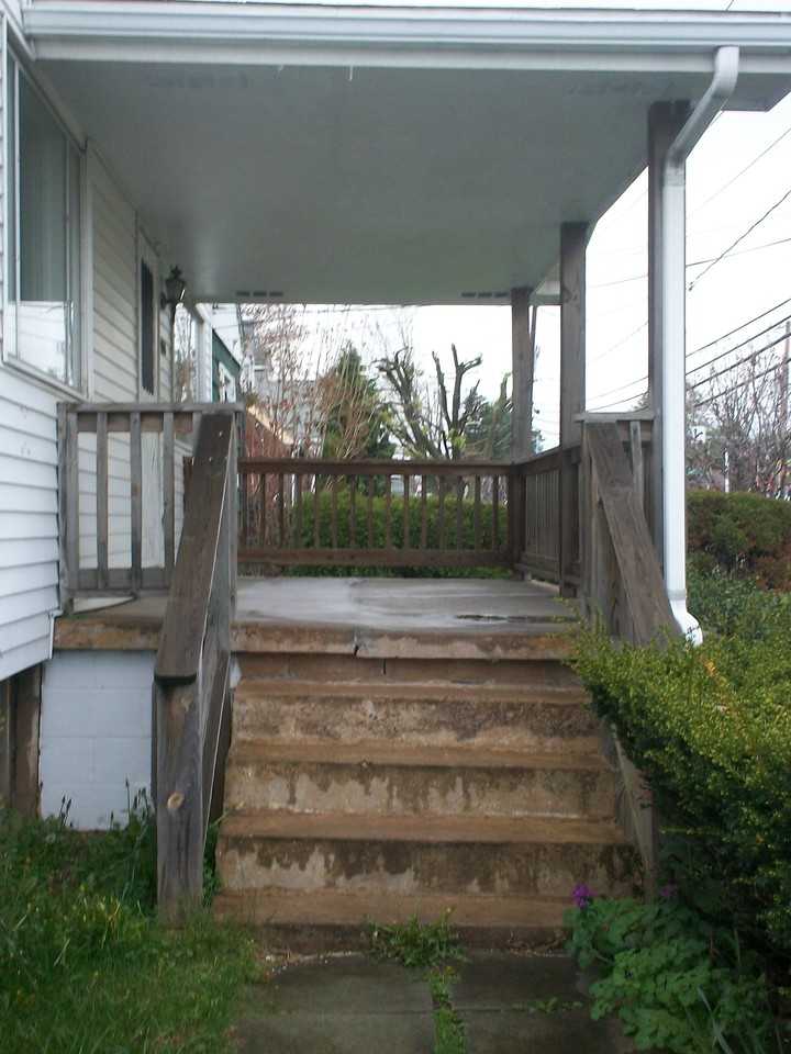 1650 Warren Rd - Photo 2 of 16