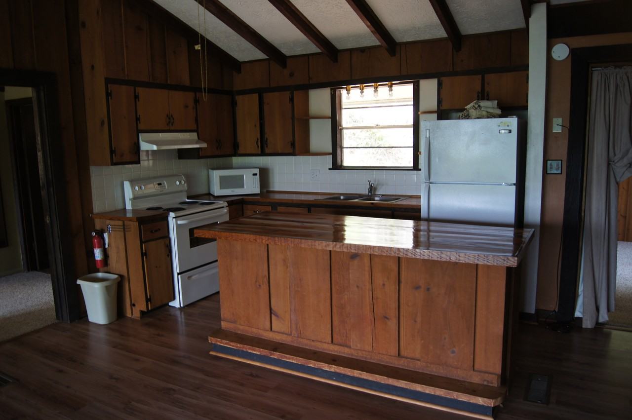 103 High View Dr - Photo 2 of 6