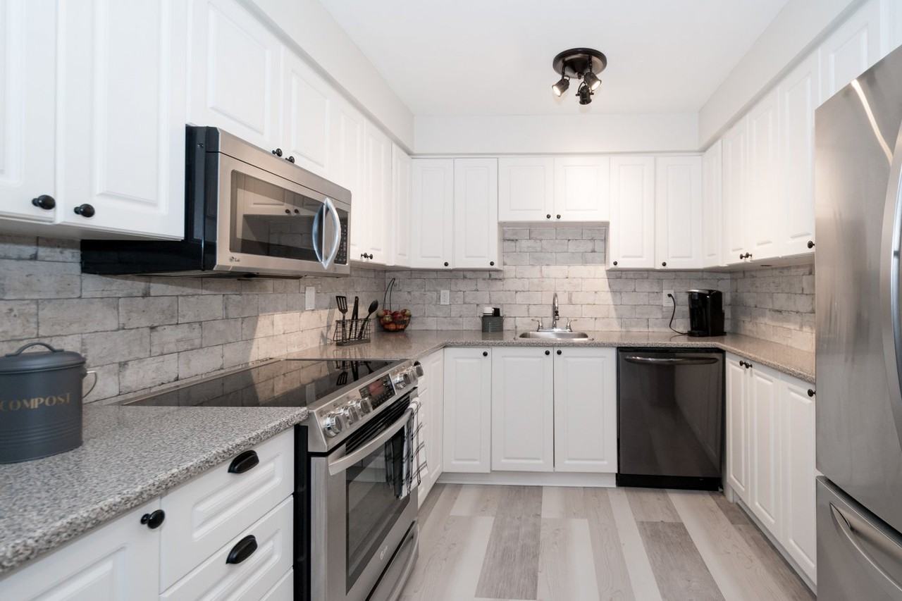 1036 Falgarwood Drive - Photo 3 of 11