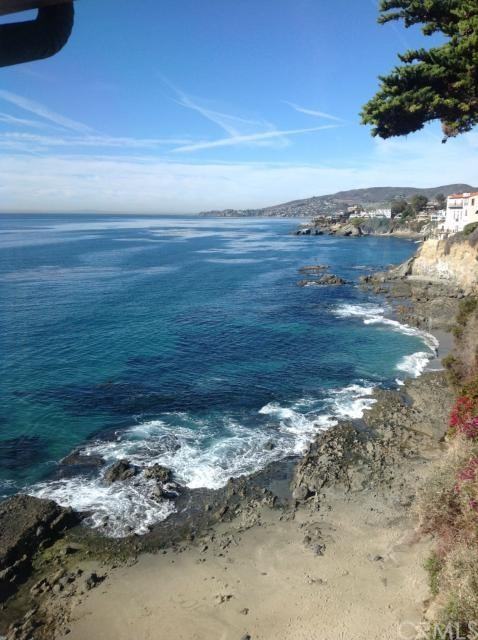 2677 Victoria Dr - Photo 2 of 12