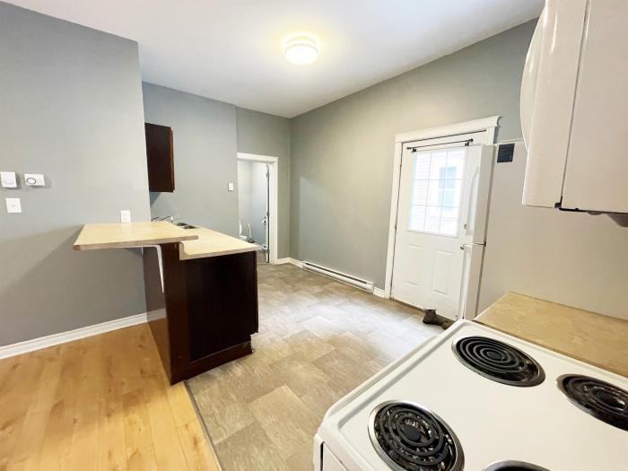 55 53-55 Albert Street - 2 - Photo 3 of 11