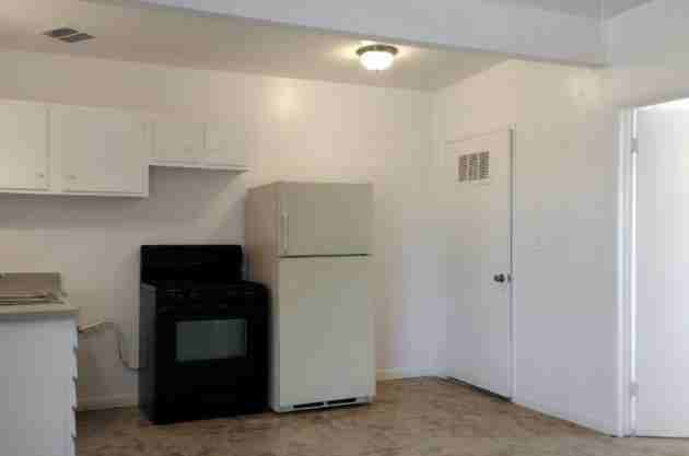 W Glenn St & N Oracle Rd