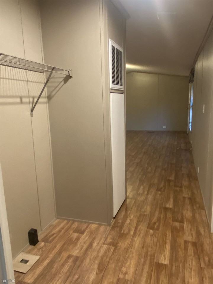 3110 Victory Dr - Photo 2 of 19