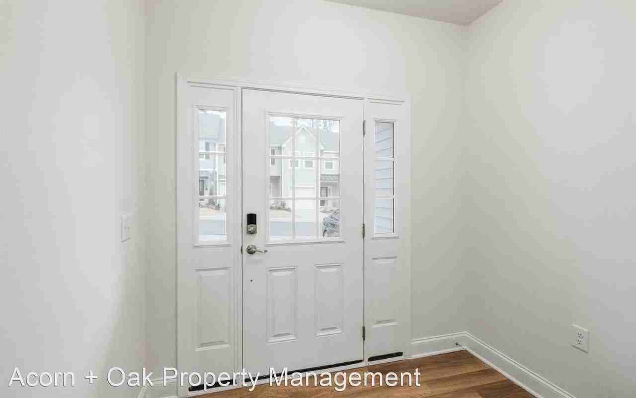 1360 Scholar Dr - Photo 3 of 20