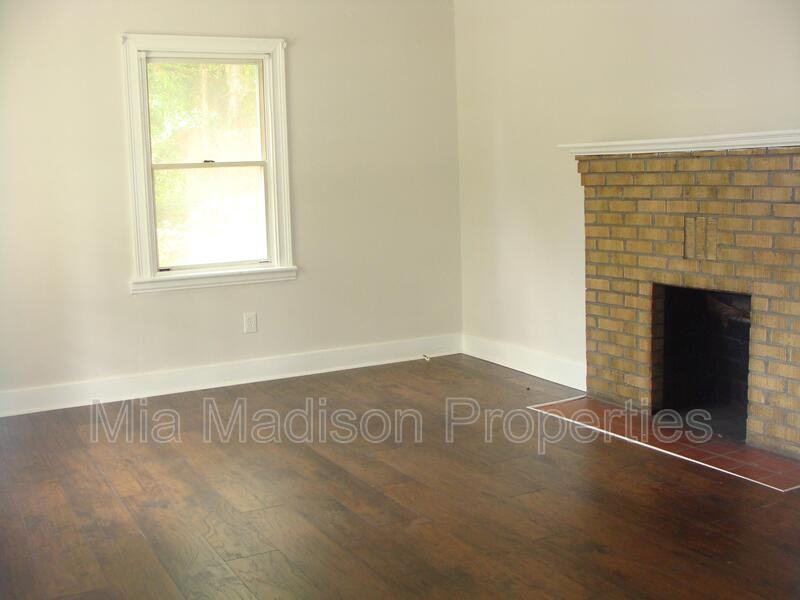 421 S Baldwin Cir - Photo 2 of 14