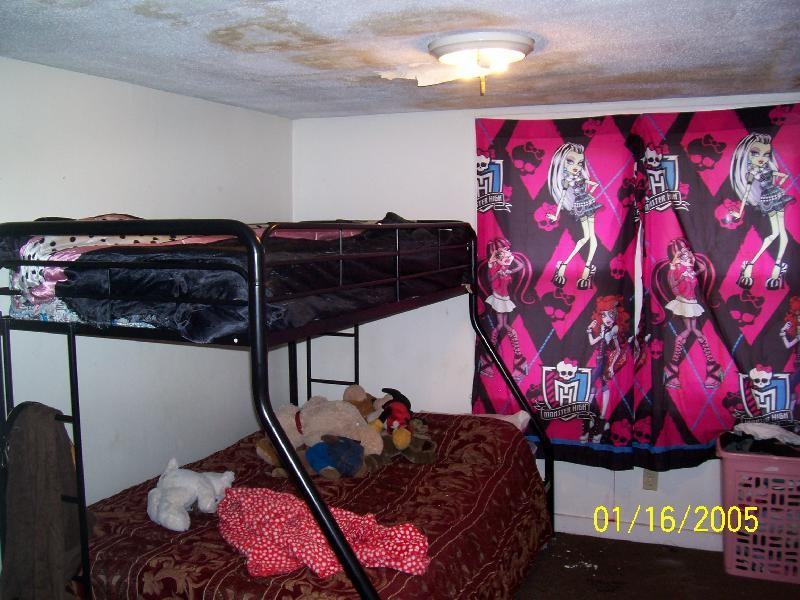 24 Vinton St 1stFL - Photo 3 of 10