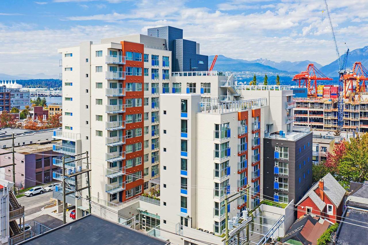 124 Dunlevy Avenue #505