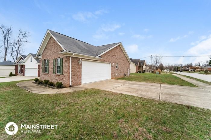 4400 Phelps Ct - Photo 2 of 17