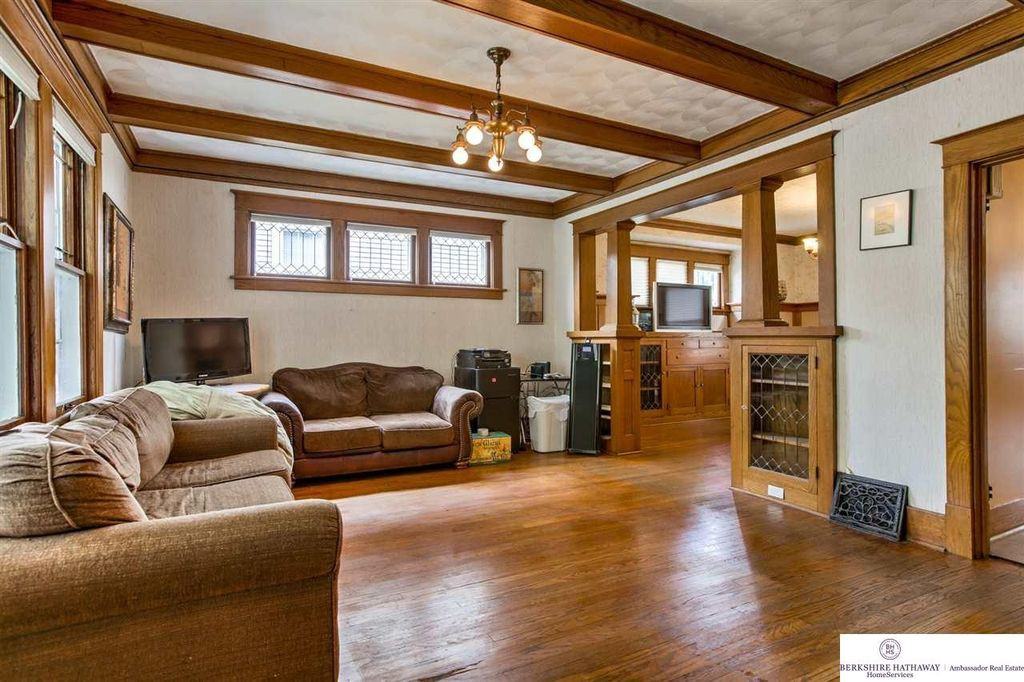 3330 Webster St #1 - Photo 3 of 11