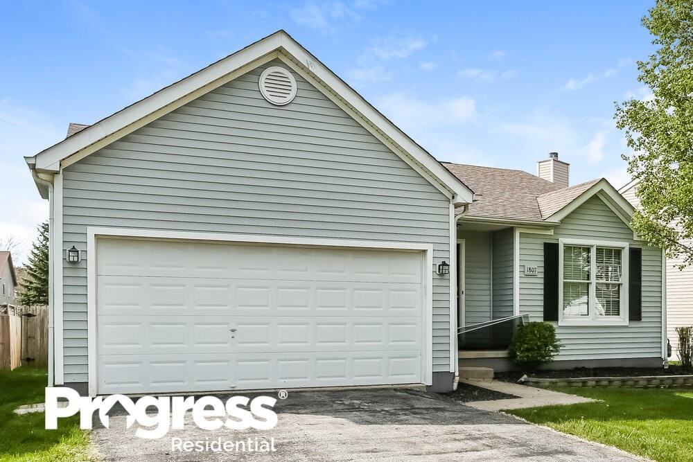 1807 Brandigen Ln - Photo 2 of 17