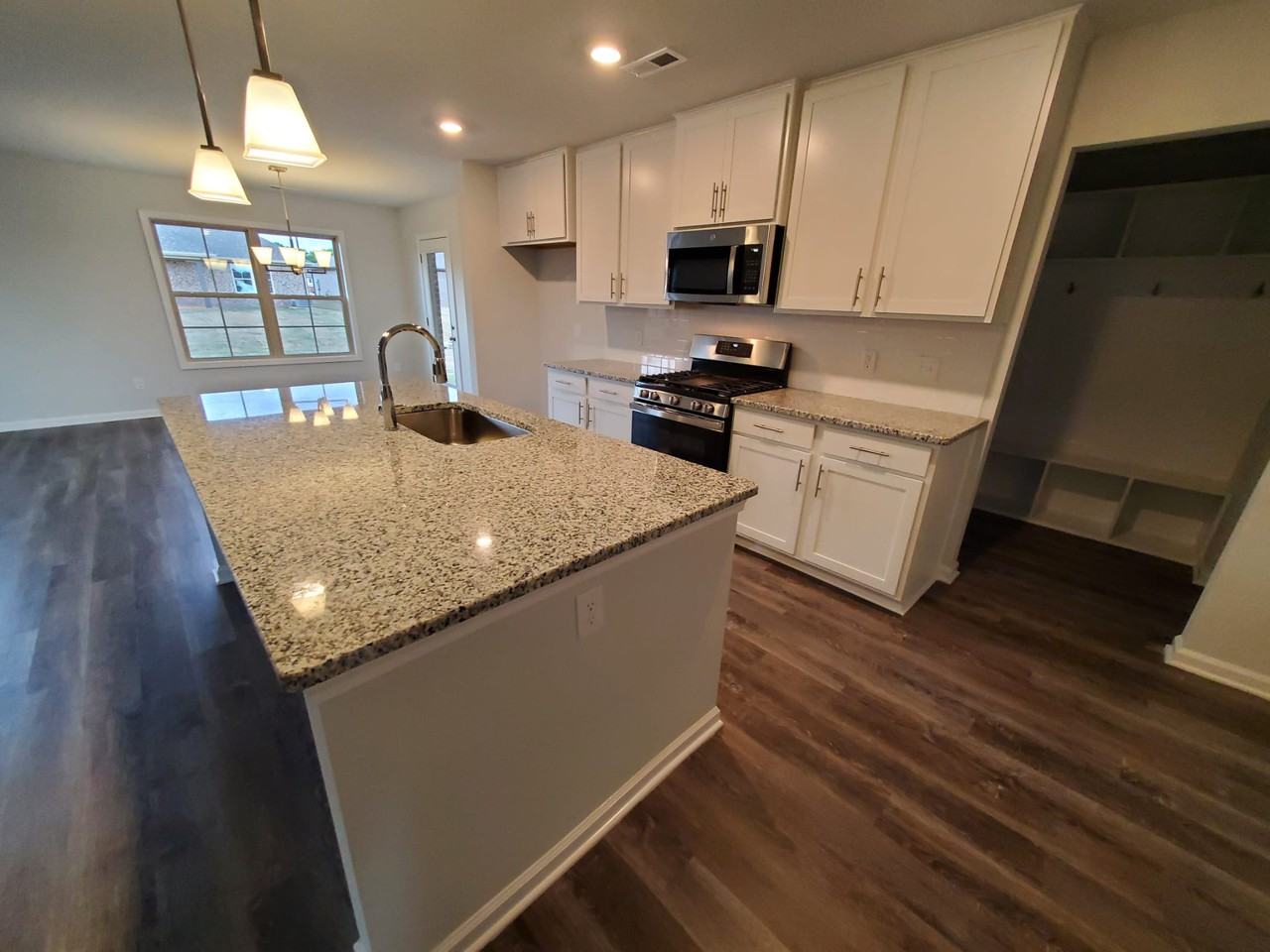 120 Sublett Dr #1 - Photo 2 of 36