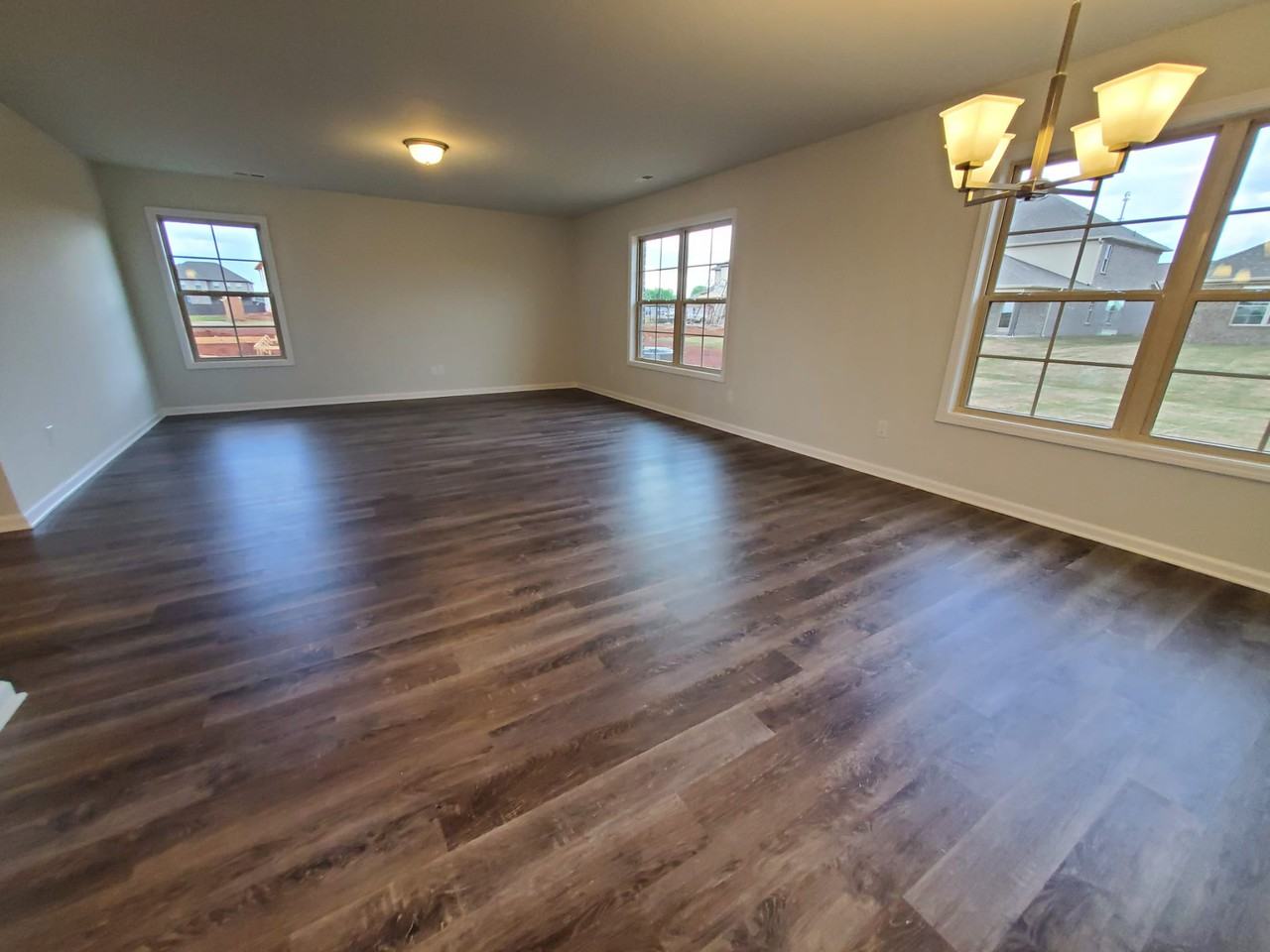 120 Sublett Dr #1 - Photo 4 of 36