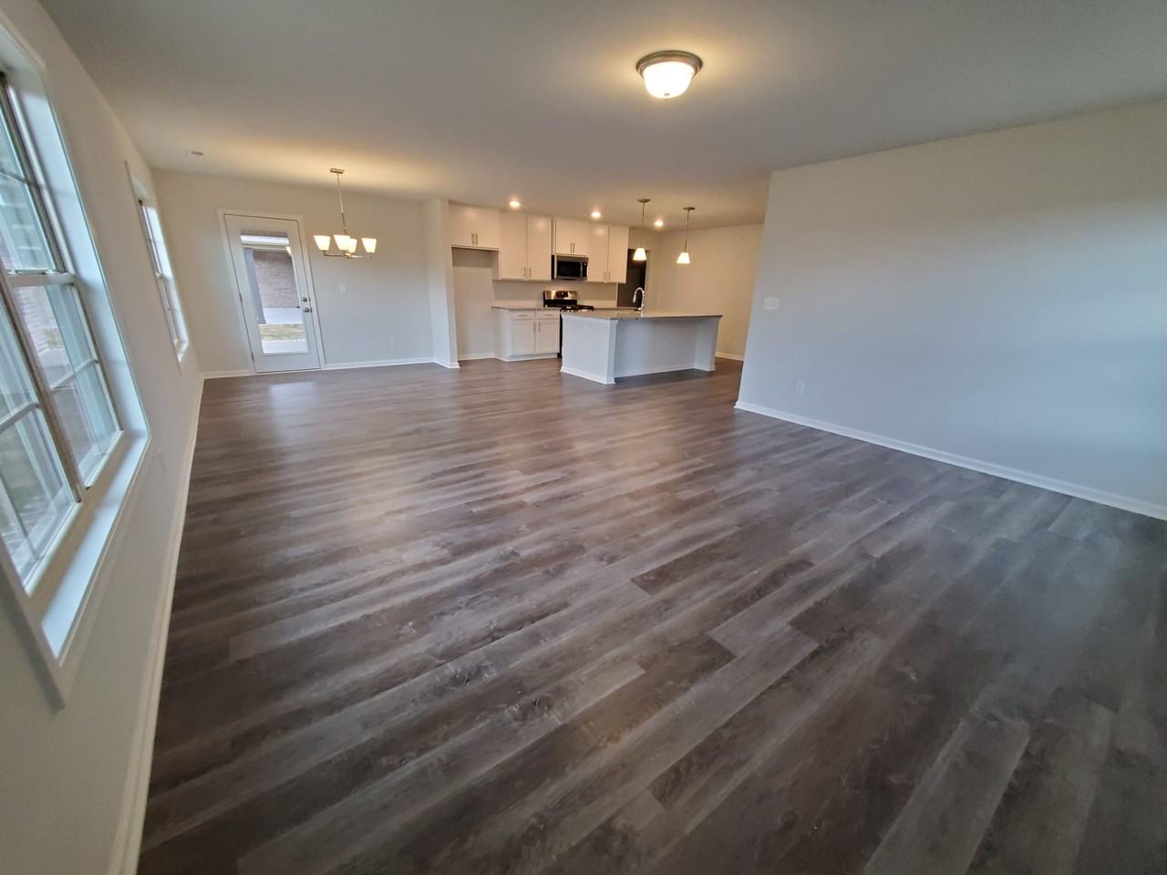 120 Sublett Dr #1 - Photo 6 of 36