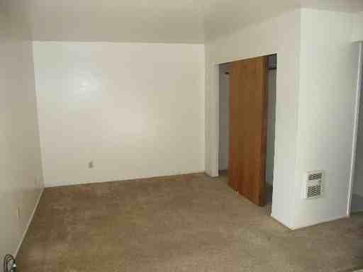 1206 Morgan St - Photo 2 of 6