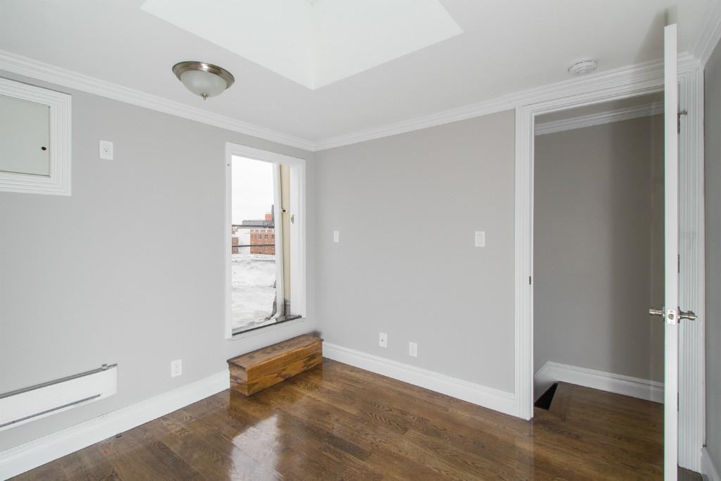 68 Clinton St #4B - Photo 5 of 8