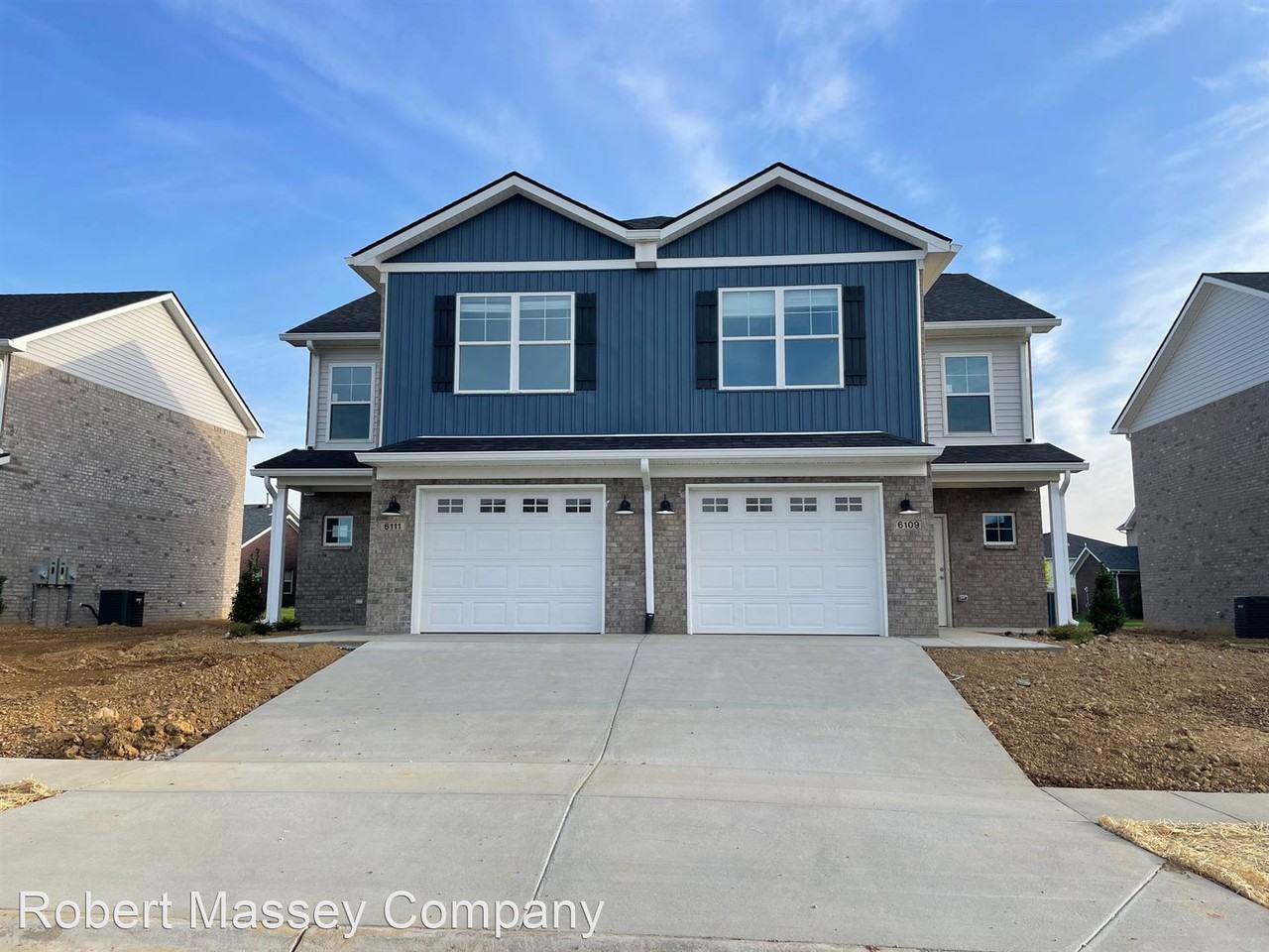 New Build 3 Bedroom 2 1/2 Bath Townhome Apartments Goalby Dr