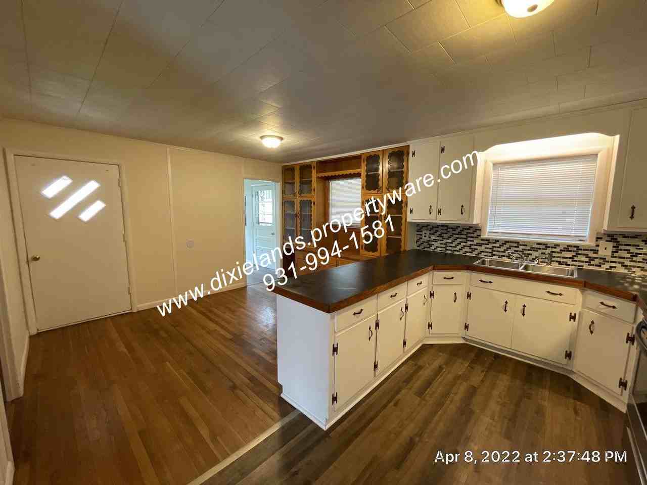 130 Shelton St - Photo 3 of 19