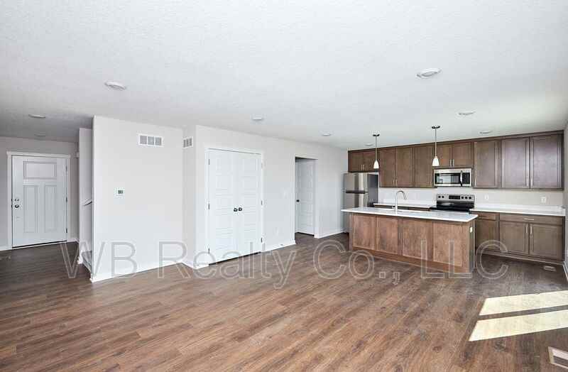 1214 Nw Yorktown Dr - Photo 2 of 32