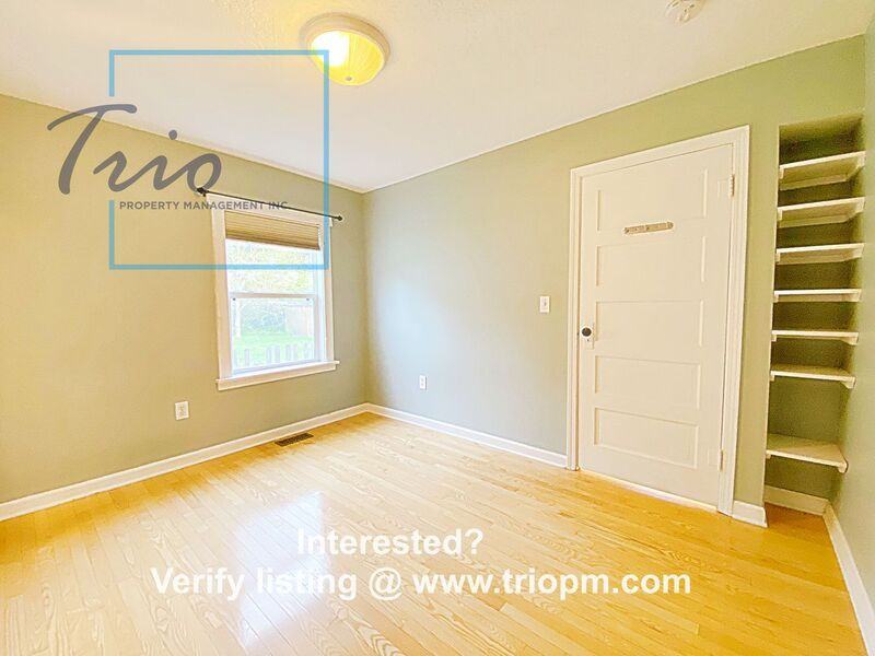 32738 E Mill St - Photo 7 of 18