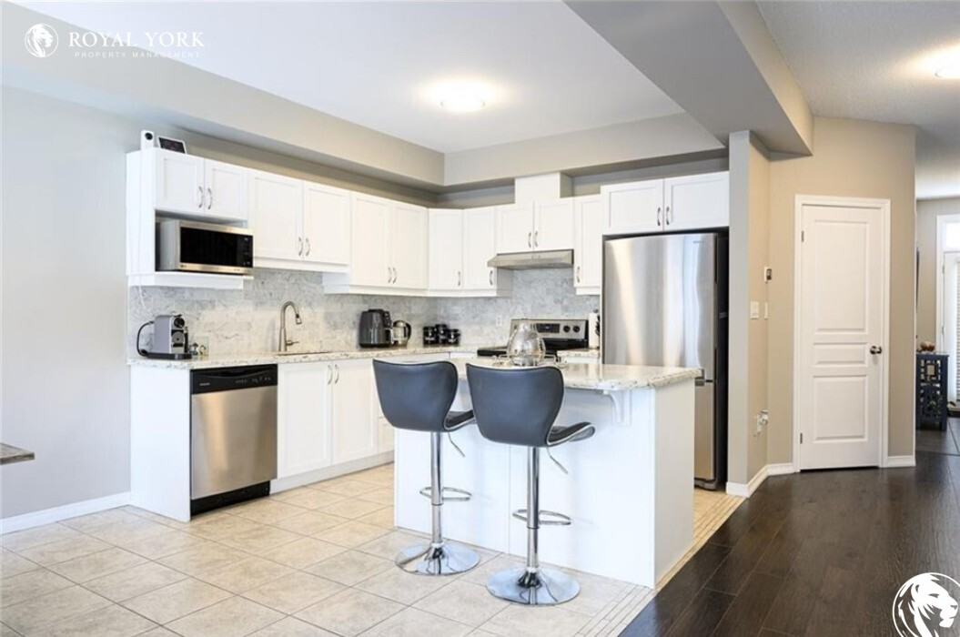 365 Stonehenge Dr - Photo 2 of 28