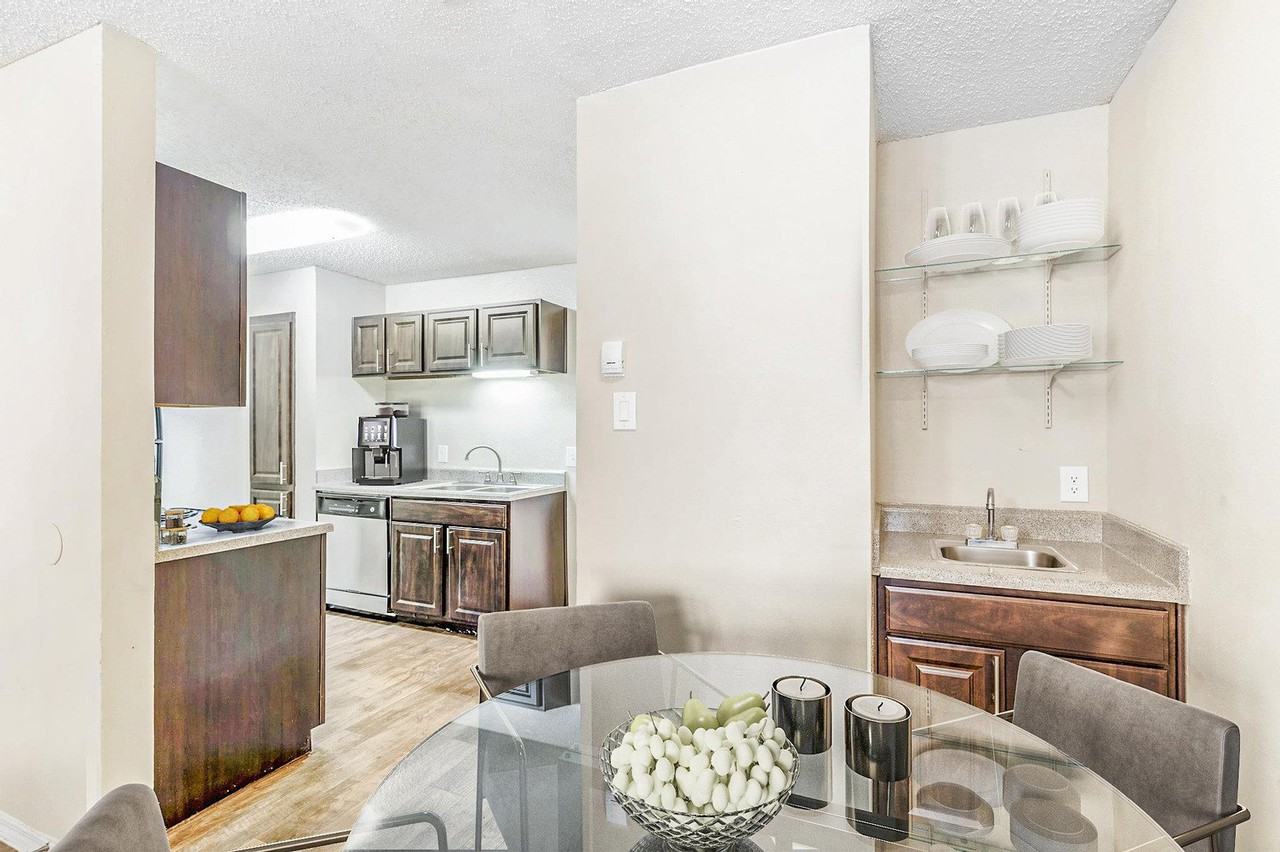 The Arbors of Euless Apartments - Photo 4 of 40