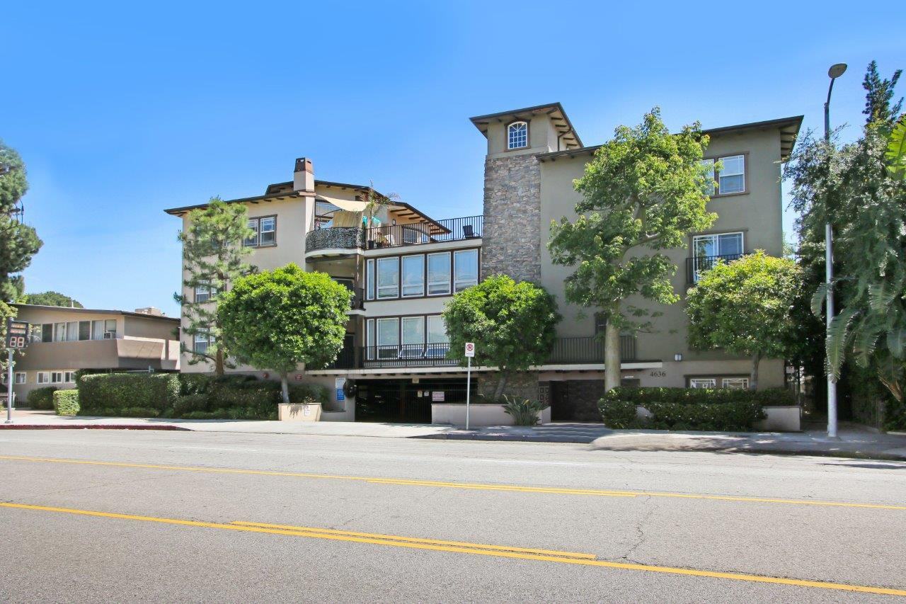 Toluca Gardens - Photo 3 of 29