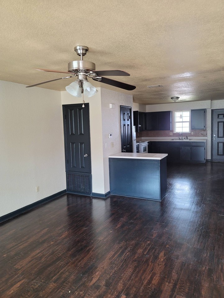 1101 Vaugine St #1101A - Photo 3 of 22