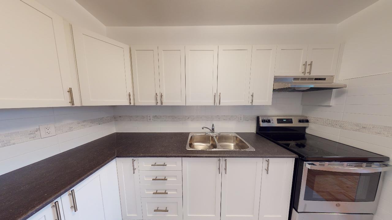 170 Dudley Ave - Photo 4 of 7