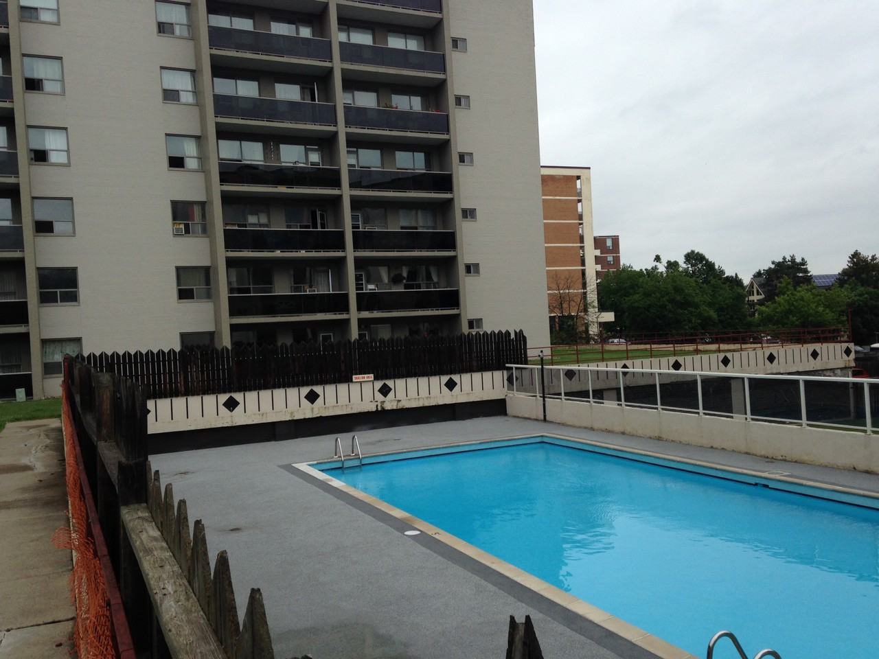 170 Dudley Ave - Photo 2 of 7