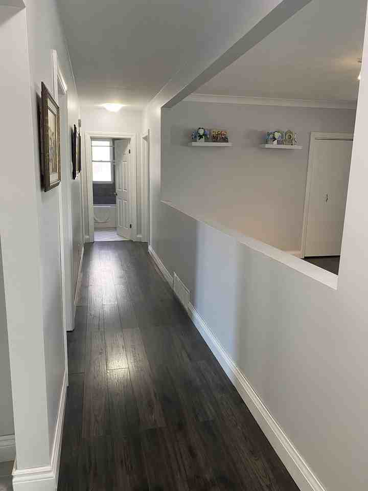 311 Wallace Avenue South Upper Unit Apartments 311 Wallace Ave S