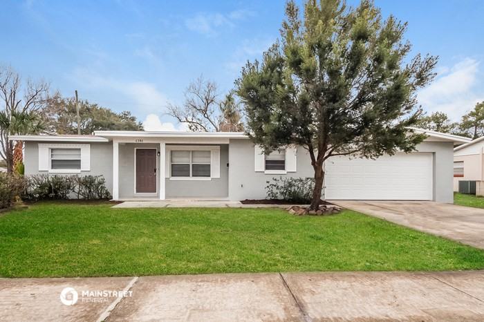 6386 Kearce St - Photo 2 of 17