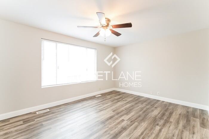 6774 S Marshrock Rd - Photo 3 of 15