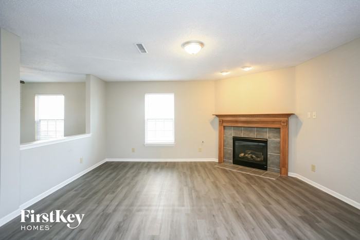 9512 W Campfire Dr - Photo 3 of 15