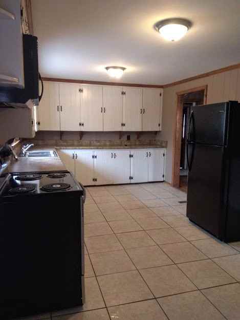 3908 Yarbrough Ave #3908 - Photo 5 of 28