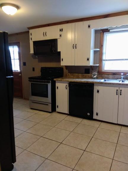 3908 Yarbrough Ave #3908 - Photo 6 of 28