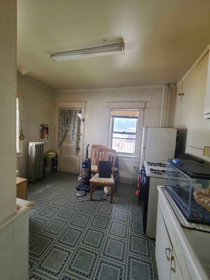 318 Taylor Ave #318-1 - Photo 3 of 8