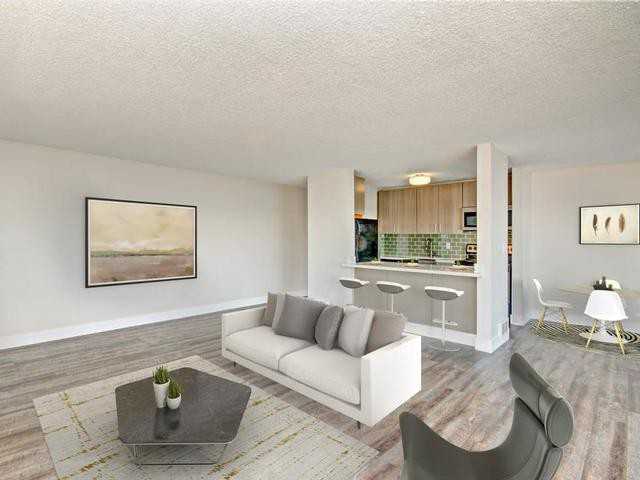 538 Lakeside Ave S - Photo 3 of 16