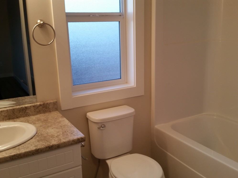 1630 88 Ave #1-1630C - Photo 5 of 8