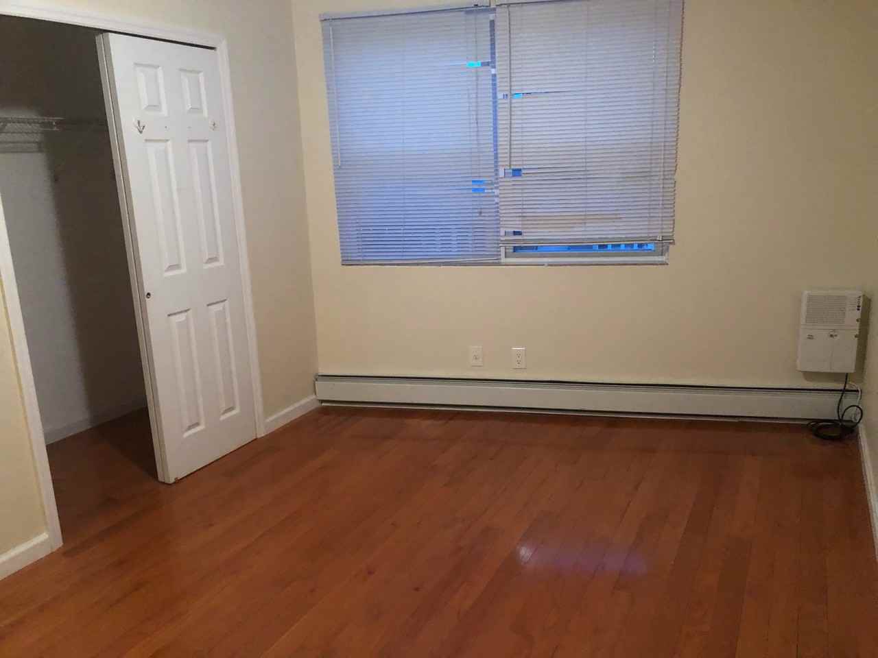 2125 Avenue U 2F - Photo 3 of 5