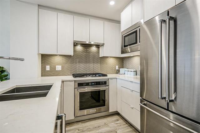 717 Breslay Street #409 - Photo 3 of 19