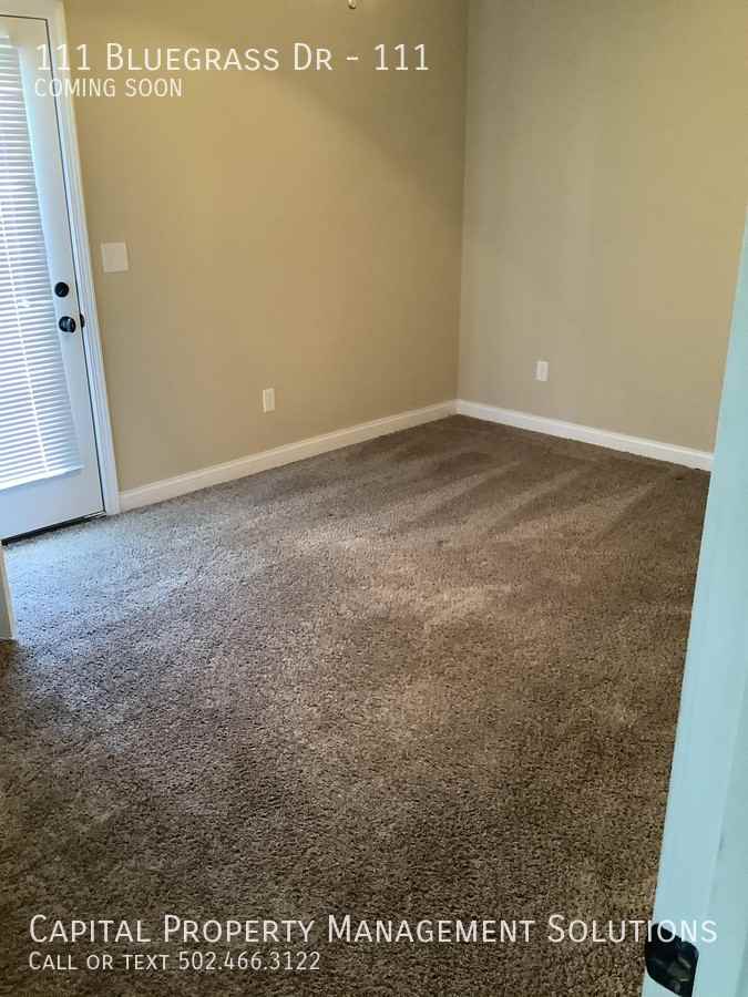 111 Bluegrass Dr #111 - Photo 2 of 5