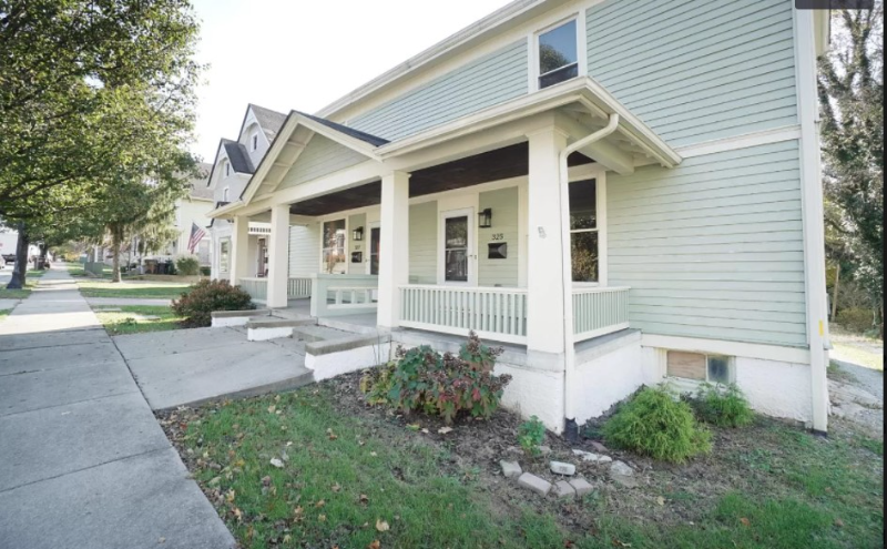 325 E Main St - Photo 2 of 16