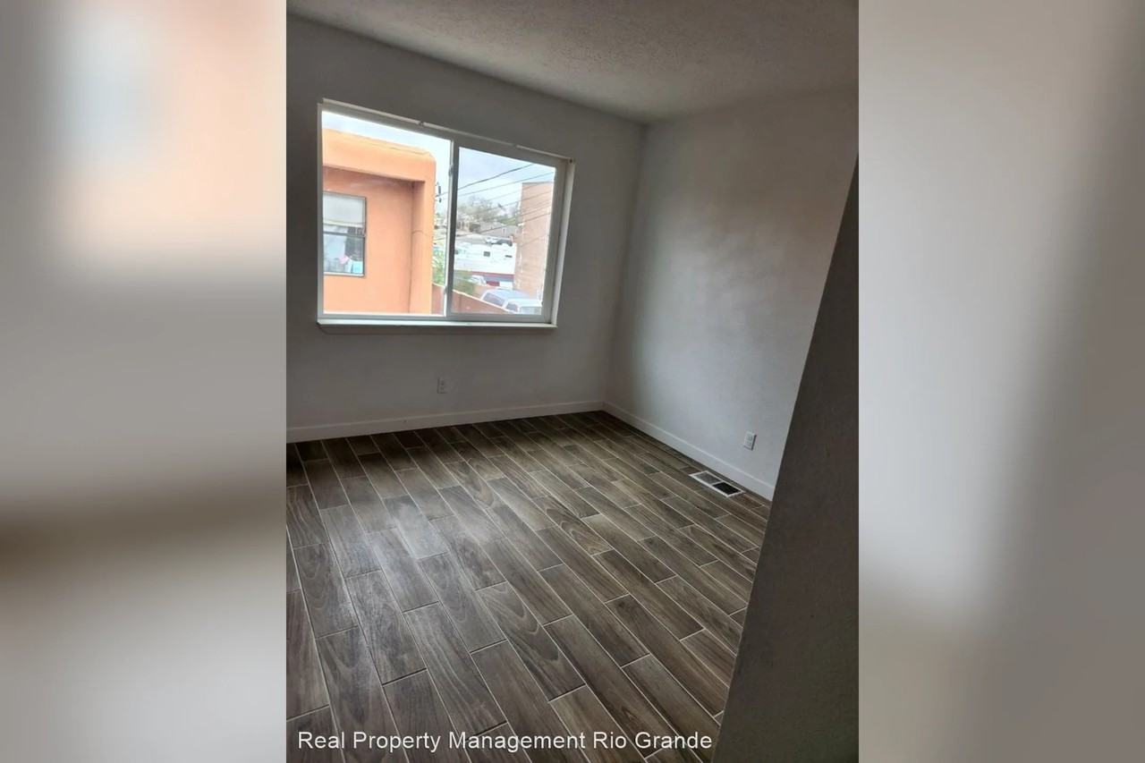 1832 Buena Vista Dr Se Apt D #Apt D