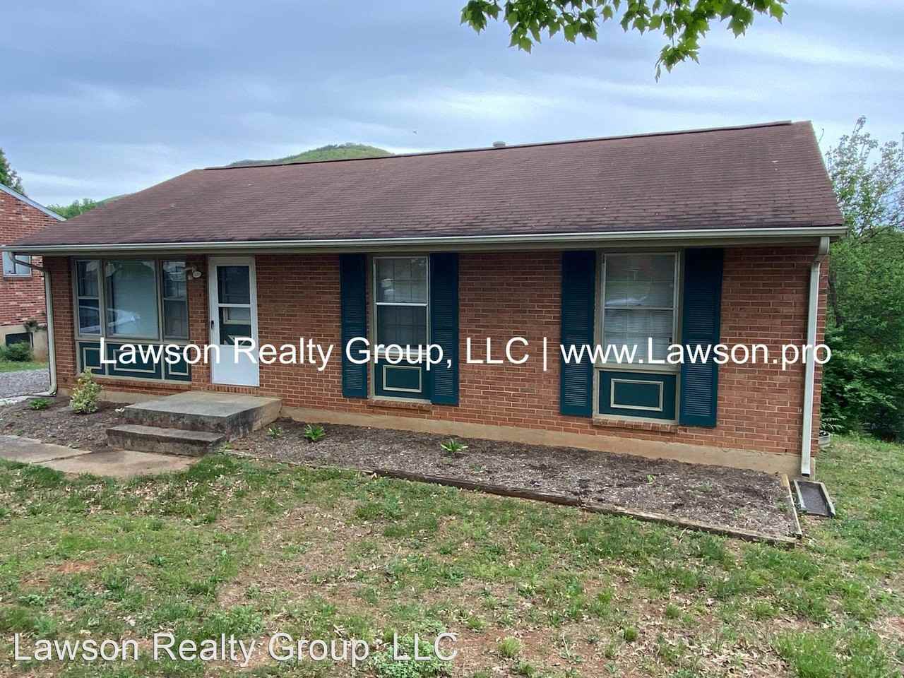 4617 Nelms Ln Ne #Ne - Photo 2 of 21